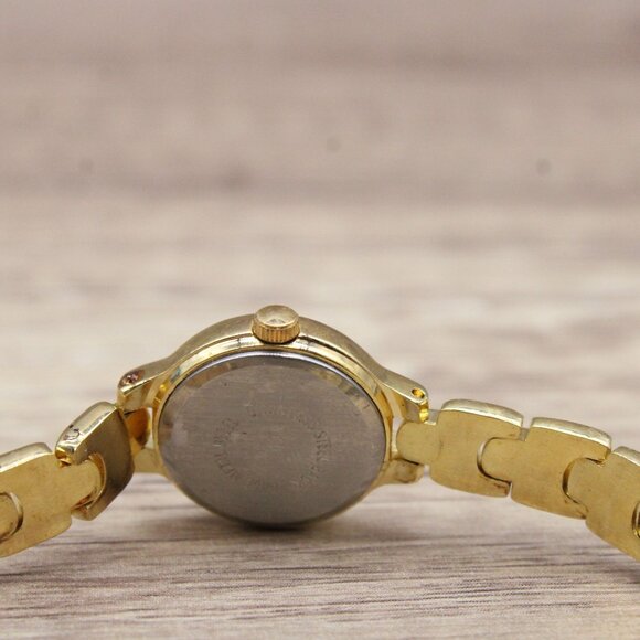 J.B Champion Watch Womens Gold Tone Stainless Steel Classic Gold Quartz Dial - Picture 8 of 8